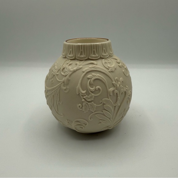 Lenox Ornamental Glow Votive Candleholder - Picture 1 of 6